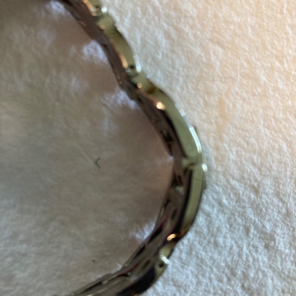 "HOST PICK"Guess Vintage Women’s Watch - Picture 7 of 7